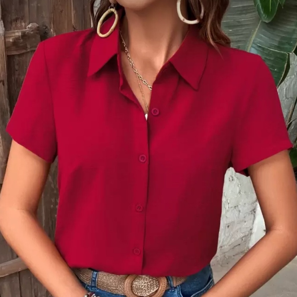 Shein Bundle Three Tops - Picture 2 of 3